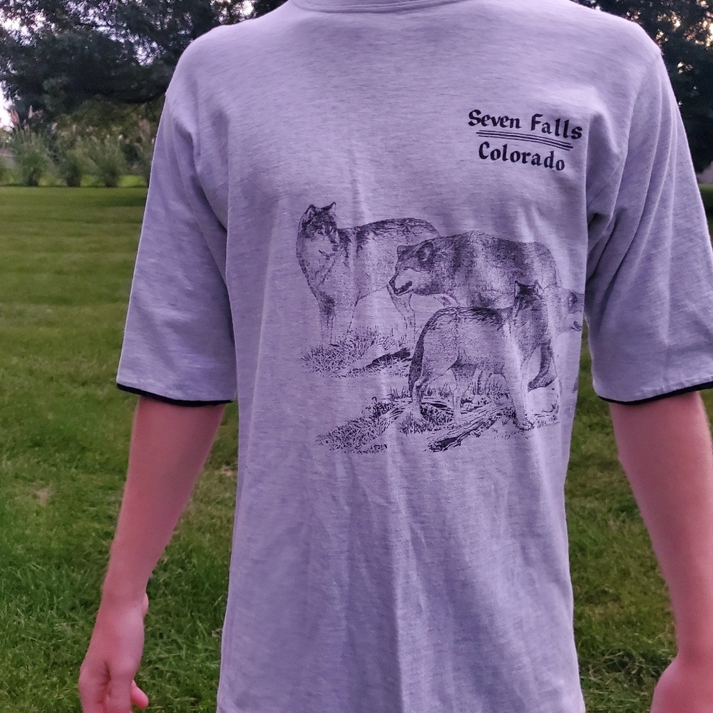 Vintage 90s Wolf Animal print Seven Falls Colorado